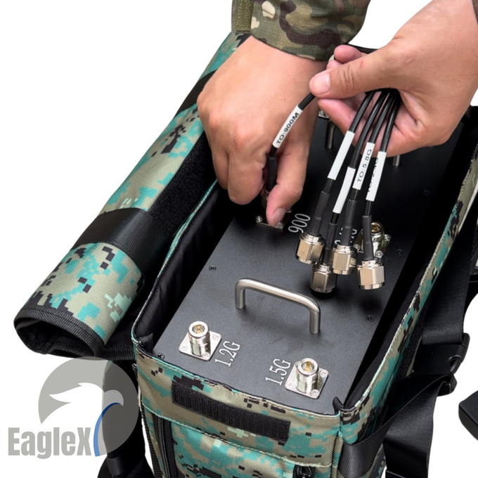 433M 900M 1.2G 1.5G 2.4G 5.8G Backpack Jammer chống máy bay không người lái Jammer tín hiệu GPS phòng thủ 0
